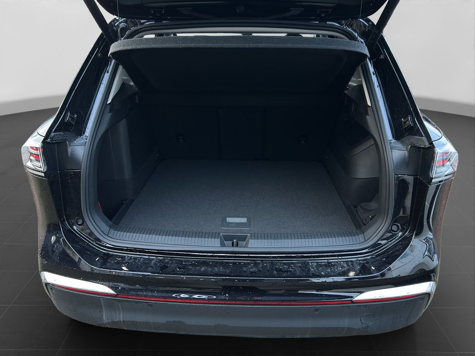 Volkswagen Tiguan - Bild 17