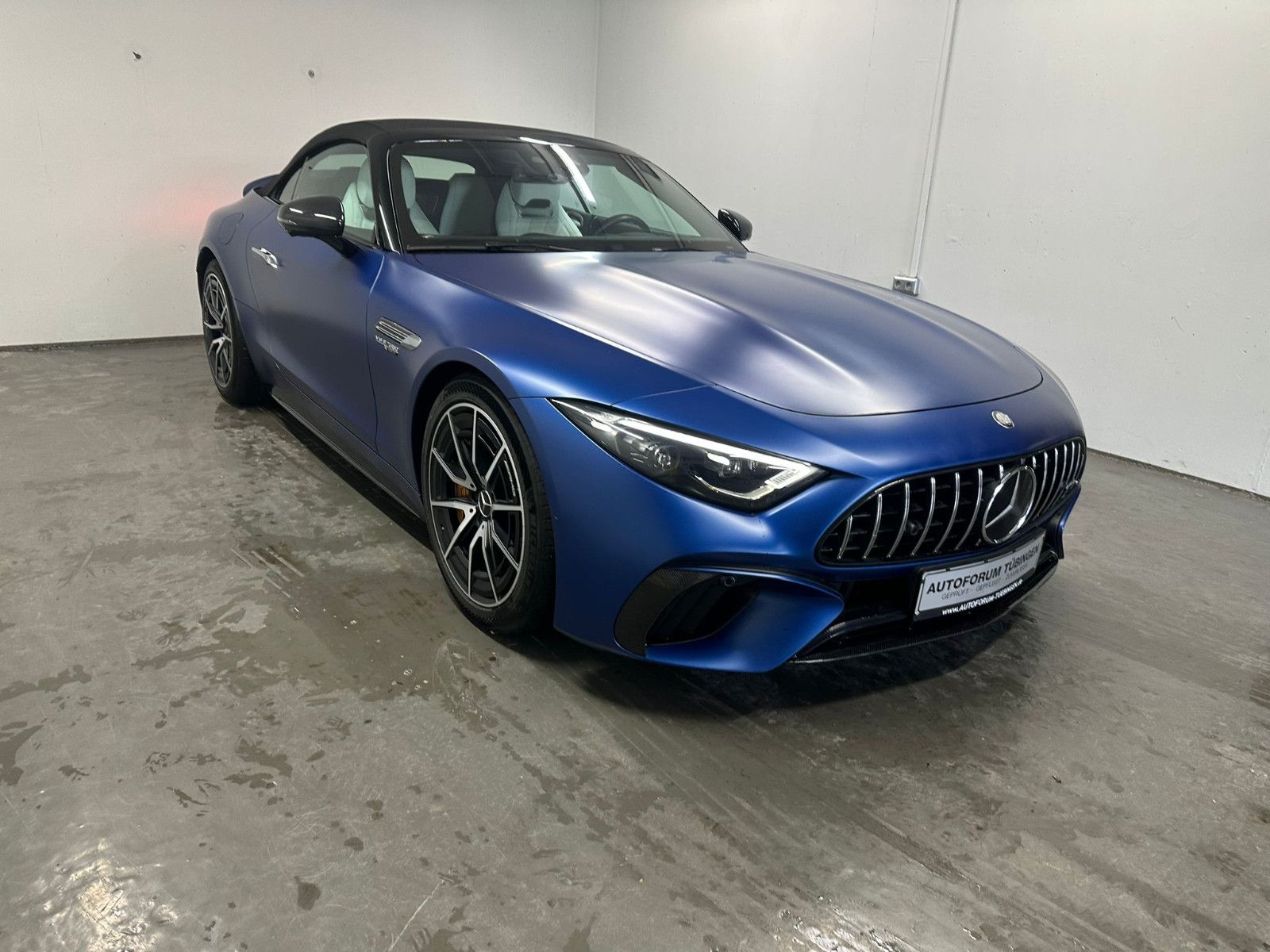 Fahrzeugabbildung Mercedes-Benz SL 63 AMG 4MATIC+ *KERAMIK*MANUFAKTUR*CARBON*TV*