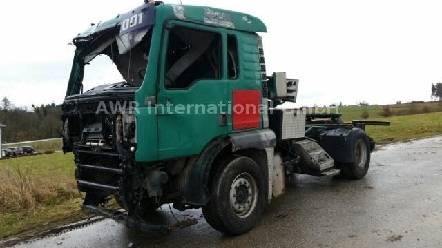 MAN TGA 33.460 6X4 BL zum ausschlachten