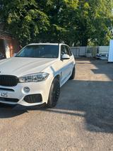 BMW X5 xDrive40D M - 21Zoll Felgen & Sportkit - BMW X5: Xdrive40d M Sport