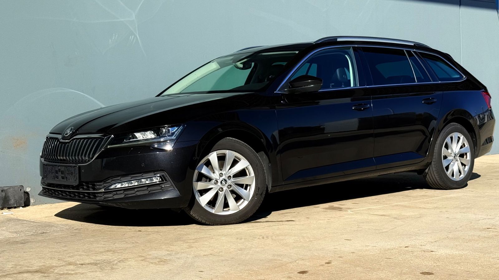 Skoda Superb Combi Style 4x4Panora.Leder Matrix Kamera