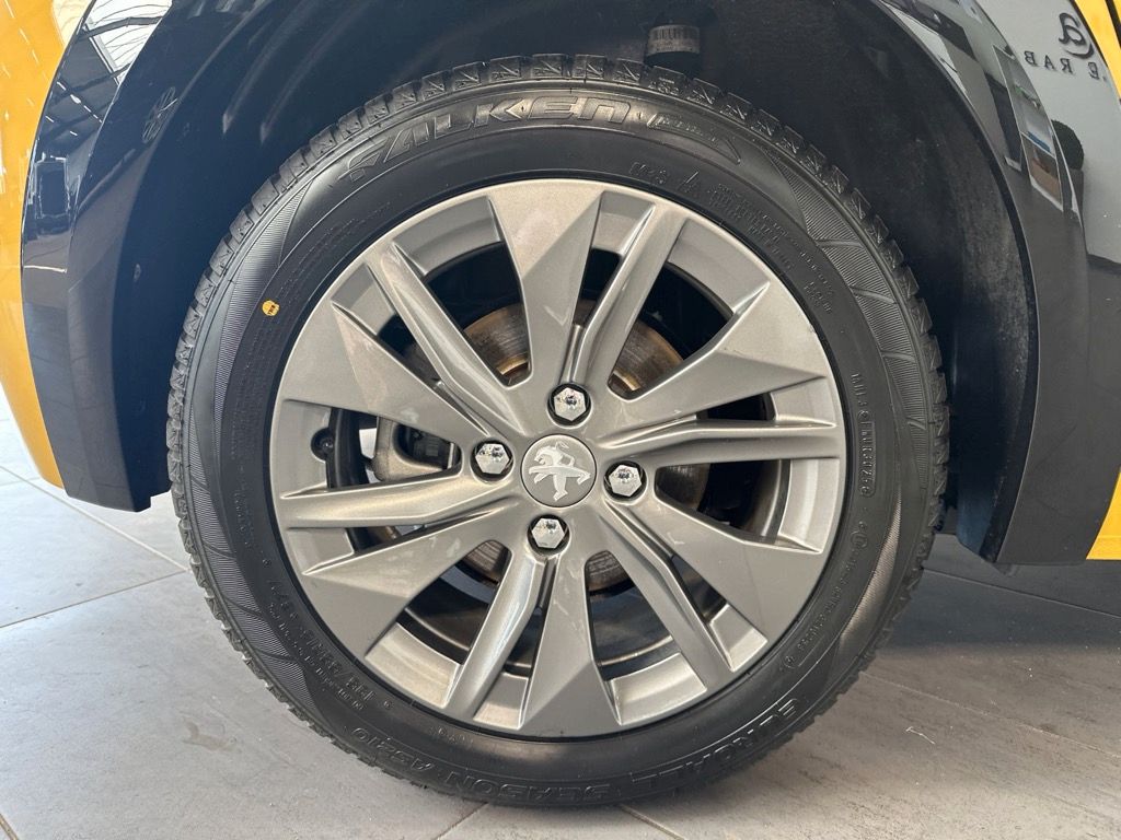 Peugeot 208 Elektro 136 Allure NAV+LED+PDC+CARPLAY+DAB imagem 3