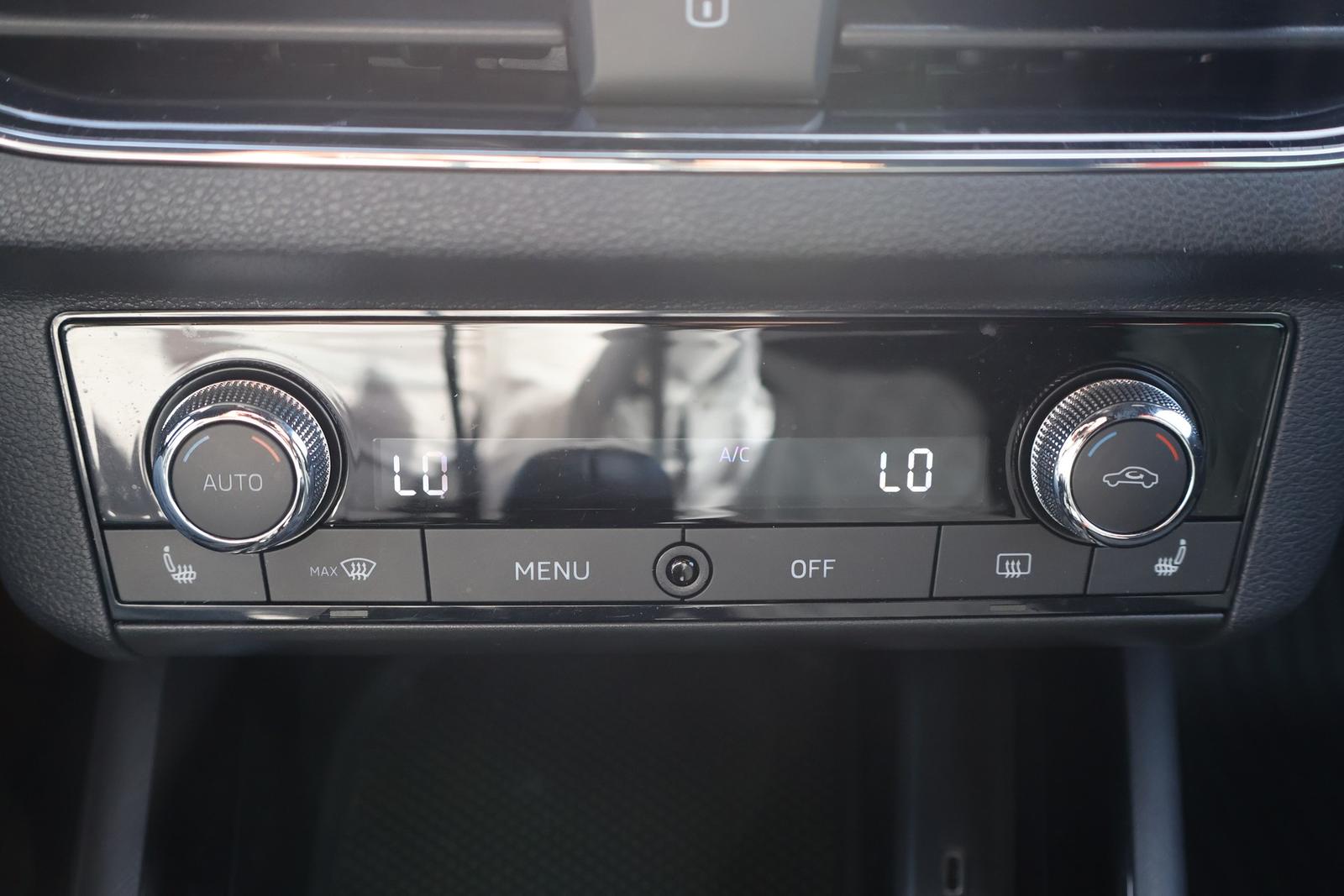 Skoda Scala 1.5 TSI Style LED Sitzheizung Tempomat PDC