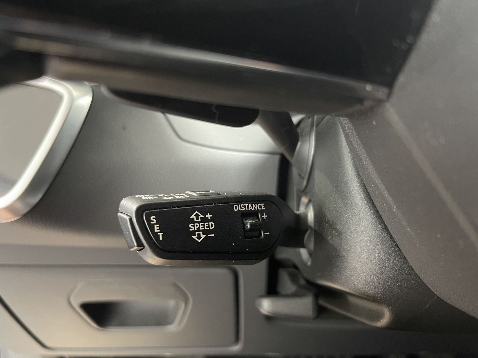 Fahrzeugabbildung Audi A6 40 TDI*Sport*LED*Leder*HUD*AHK*Pano*