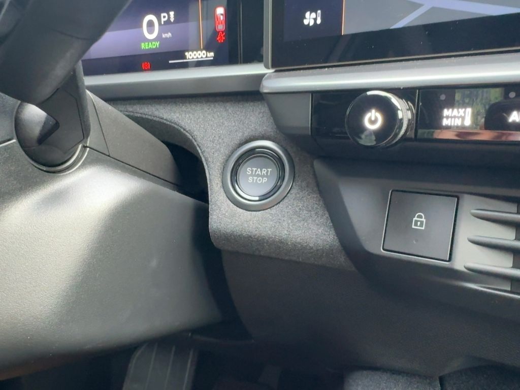 Fahrzeugabbildung Opel Grandland e, GS, HUD, elektr. Heckklappe, 360 Gr