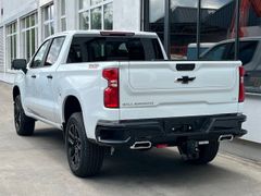 CHEVROLET Silverado 1500 Crew Cab Trail Boss 6.2l V8