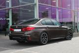 BMW M5 5 Serie Competition automatik / M Carbon-kera - : Braun, mit Navigationssystem