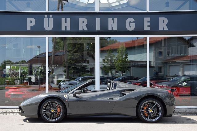 Ferrari 488 Spider *LED Lenkrad*Lifitngsystem*
