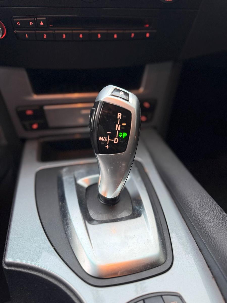 BMW 525 2008 — photo 10
