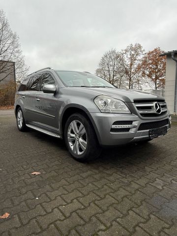 Mercedes-Benz Mercedes GL 450 Diesel 7 Sitzer