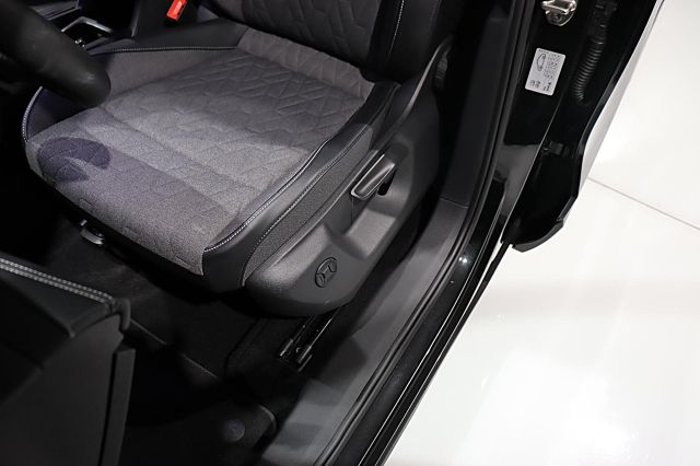 Tiguan Life 1.5 TSI eHybrid LED AHK KAMERA ACC H