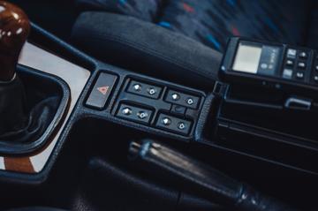 صورة مصغرة 36 لـ 1992 BMW M5