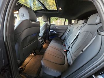 BMW X6 - 11