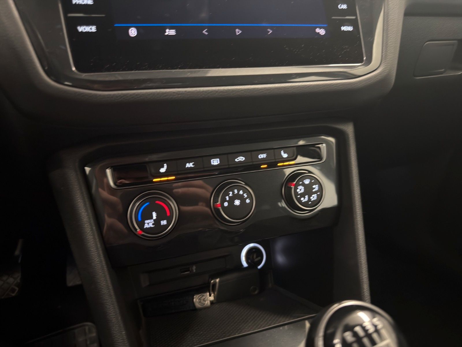 Volkswagen Tiguan Comfortline SHZ KLIMA SPUR.A AHK CAM foto 20