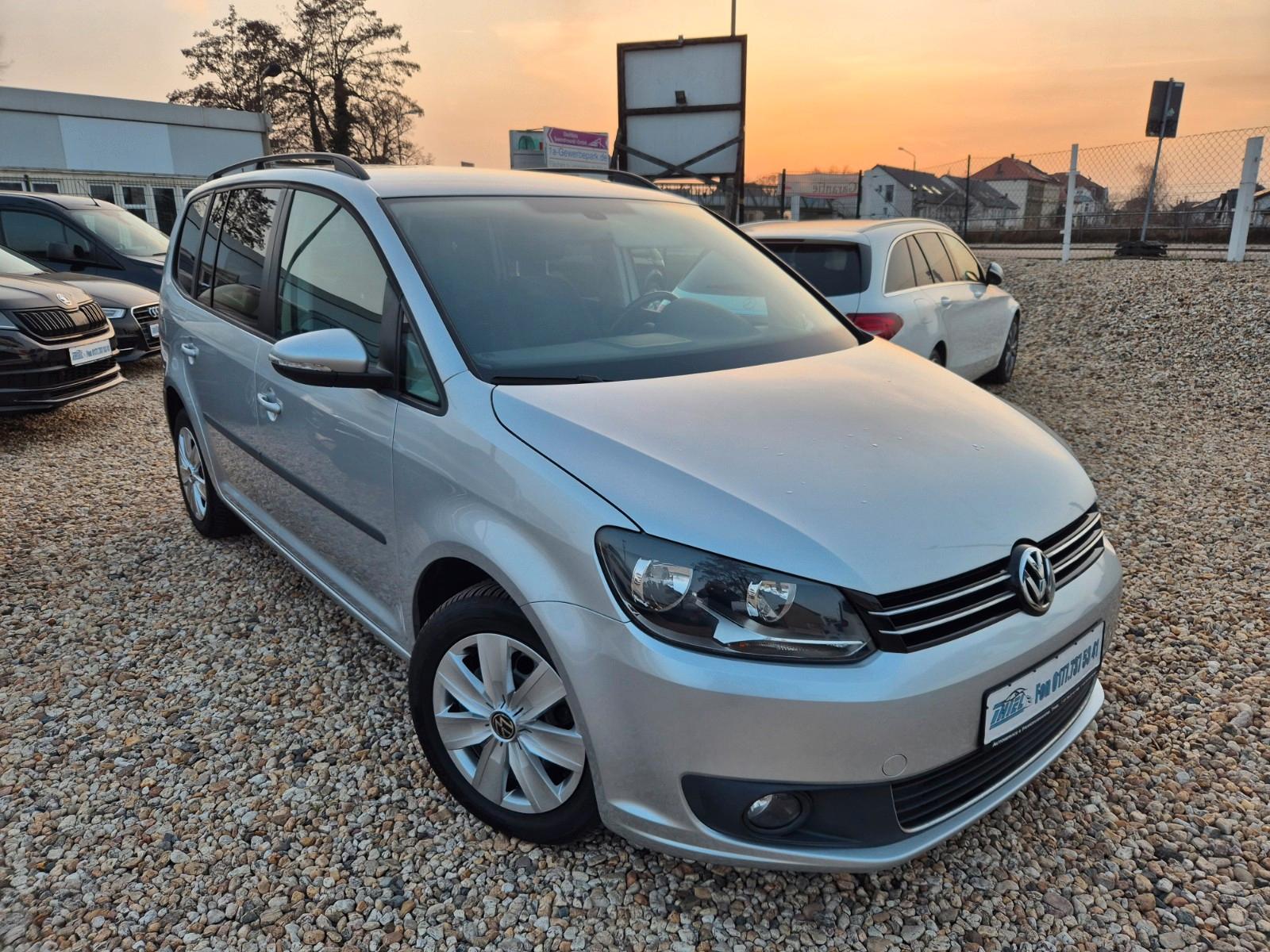 Volkswagen Touran Comfortline 7Sitzer Zahnriemen NEU