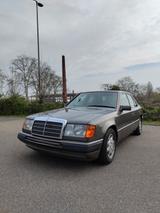 Mercedes-Benz E 230 - gebrauchte Mercedes-Benz E 230 aus dem Jahr 1992