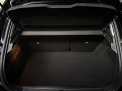 Fahrzeugabbildung Opel Corsa F Elegance -- Technologie-Paket Park & Go