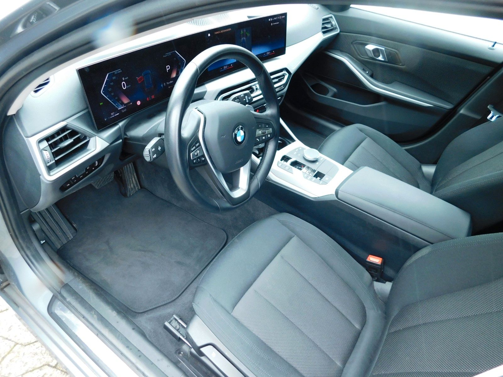 BMW 318d Touring+Navigation+PDC+Automatik+DAB+ foto 9
