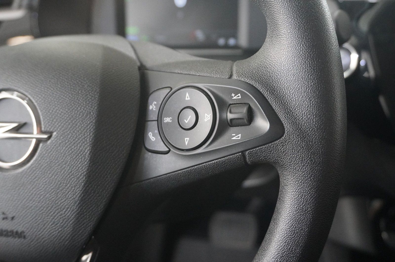 Fahrzeugabbildung Opel Corsa-e  EDITION 7,4kw/50kwh/Allwetter/ALU16"