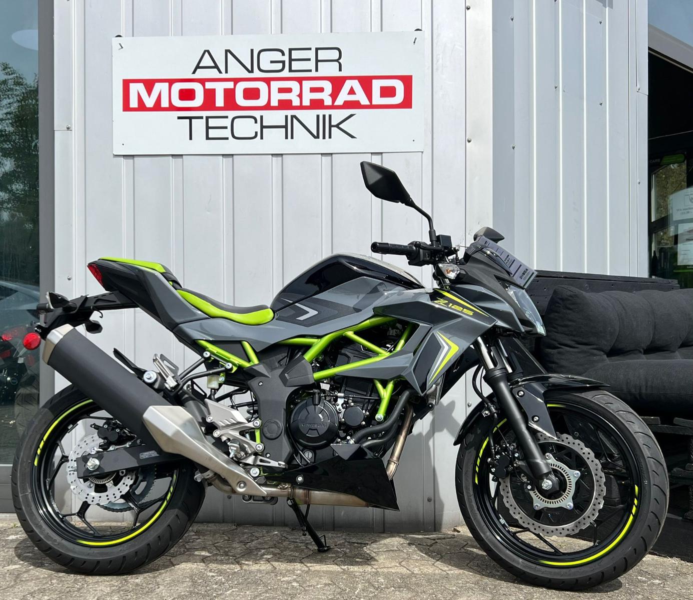 Kawasaki Z125