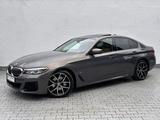 BMW 530d xDrive Lim. M-Sport/HUD/H&K/MASSAGE/KAMERA - BMW 530: 530d