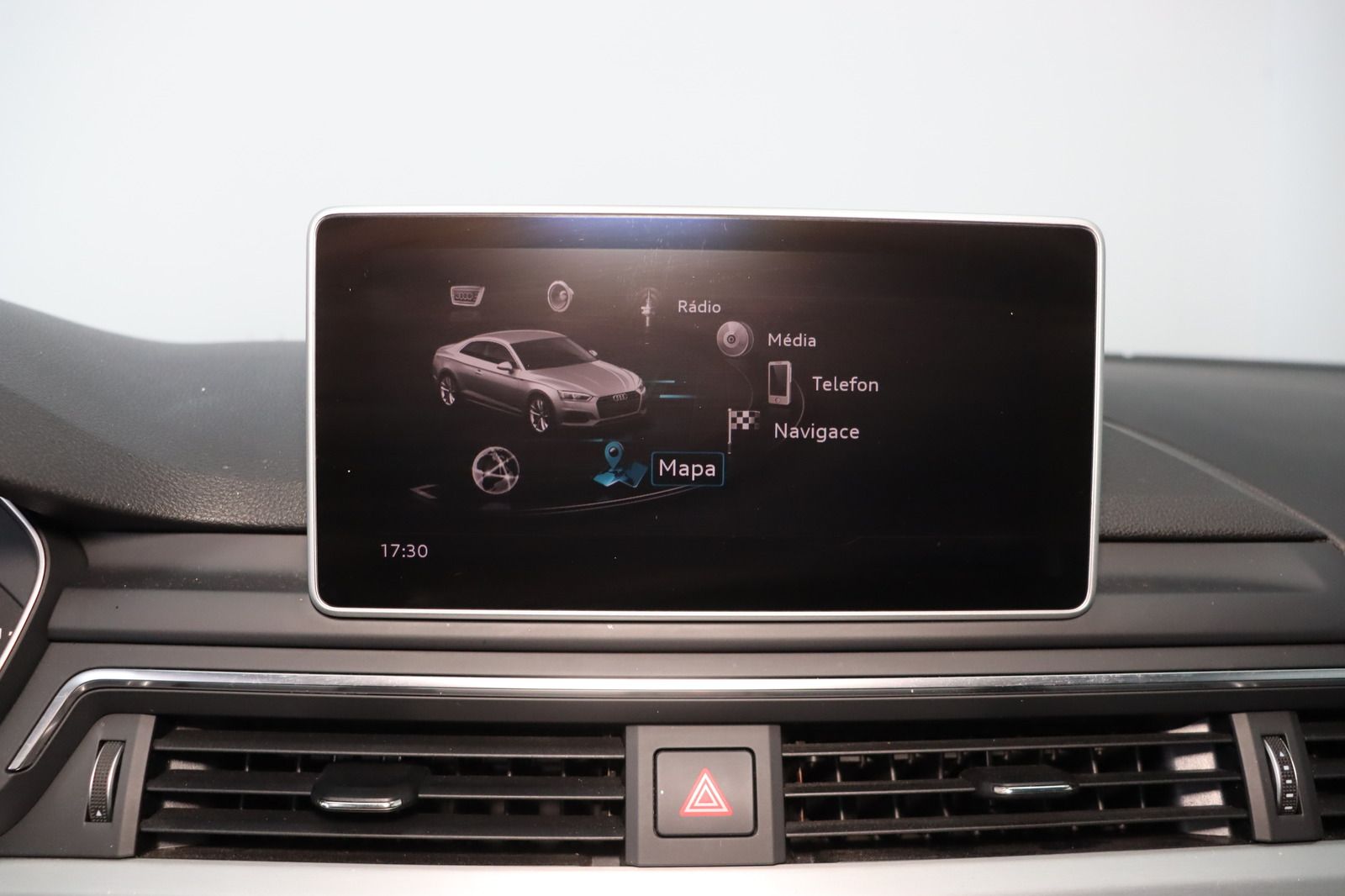 Fahrzeugabbildung Audi A5 Coupe 2.0 TFSi S-line Quattro S-tronic