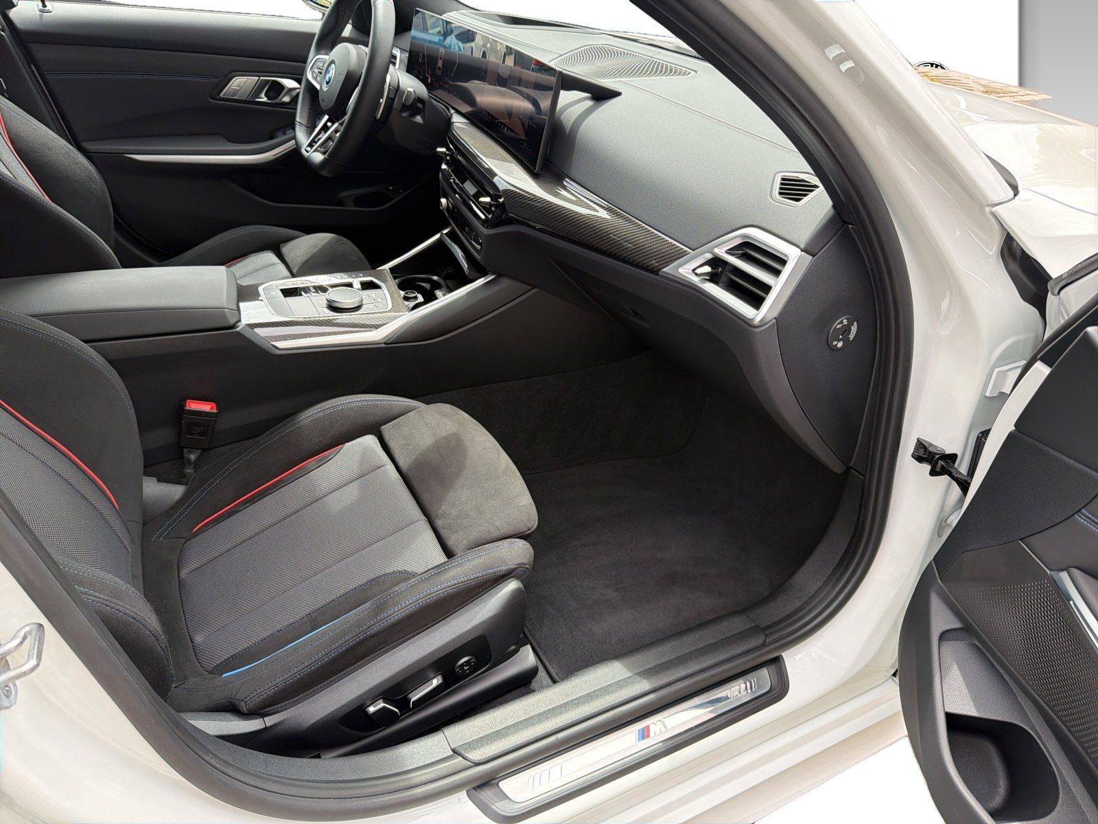 BMW 330 - Bild 10