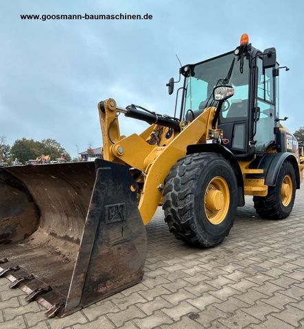 CAT 907 M