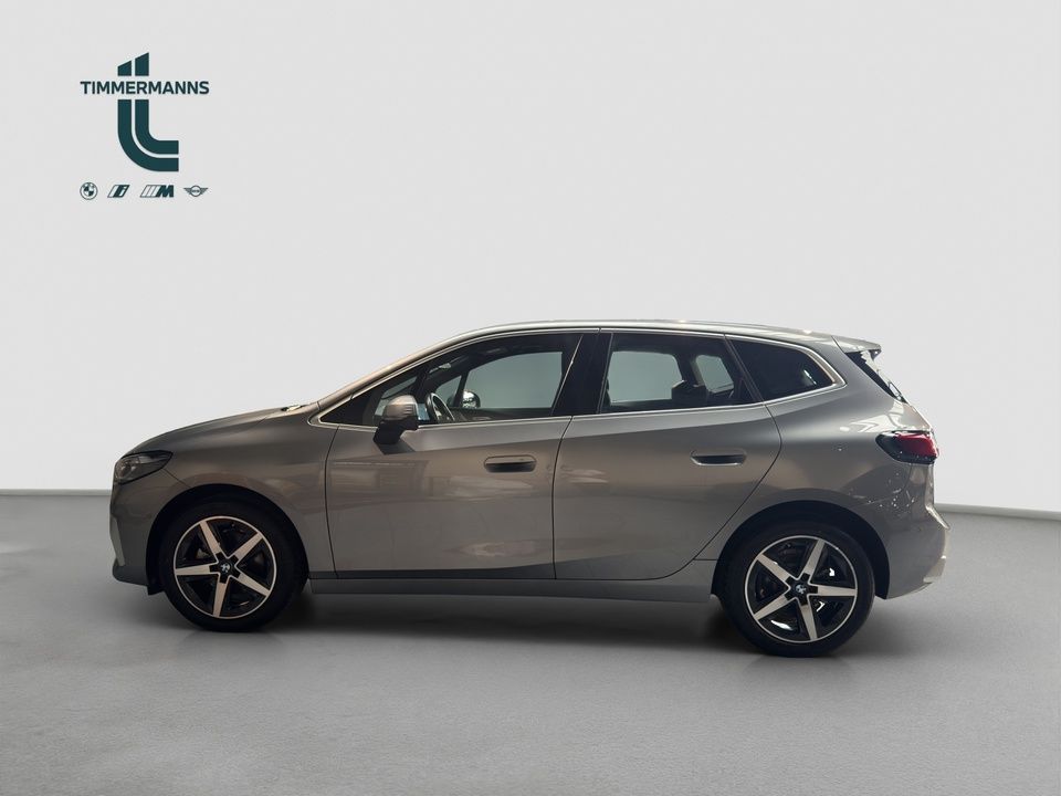 BMW 216i Active Tourer Steptronic DCT Navi DSG imagem 3