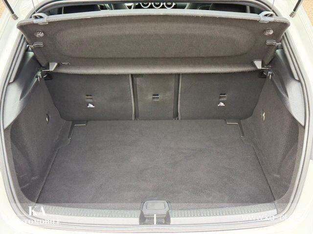 Mercedes-Benz A 250 AMG 4Matic Pano AHK 19" LED