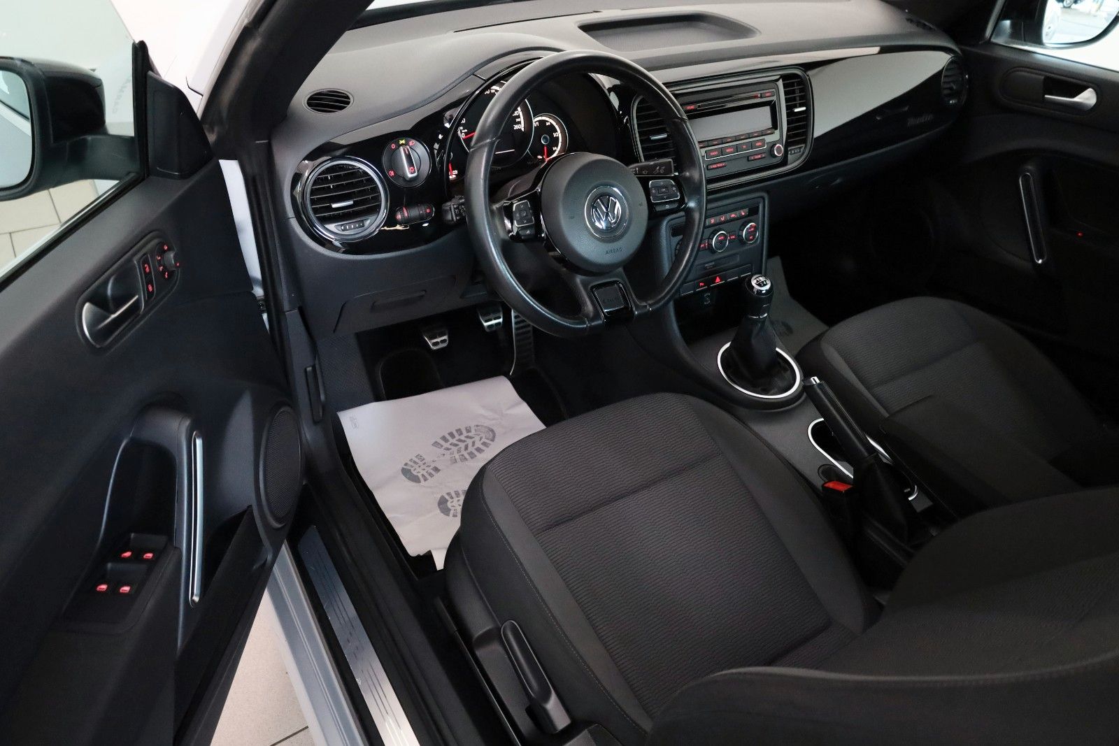 Fahrzeugabbildung Volkswagen Beetle Cabriolet Xenon,SH,PDC,SR+WR