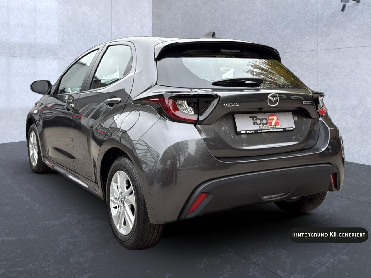 Mazda 2 Hybrid 1.5 VVT-i CVT Centre-Line Automatik imagem 3