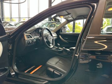 MYAUTOCENTER – Gebraucht- und Jahreswagen mit Werkstattservice in Pfaffenhofen BMW 318d *BUSINESS-PAKET*PDC*NAVI*