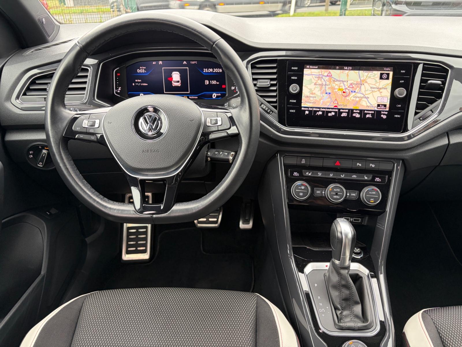 Volkswagen T-Roc Sport 4Motion+AUTOM+NAVI+TEMPOM.+PANOD.+++