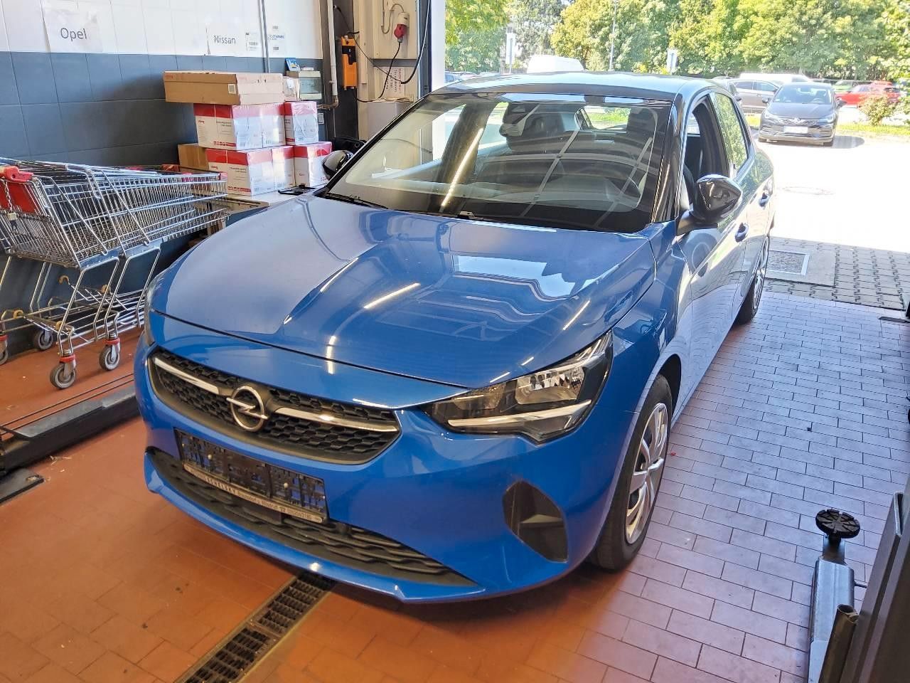 Fahrzeugabbildung Opel Corsa-e F EDITION 7KW NAVI/VIRT/SHZ/DAB/WÄRMEP.
