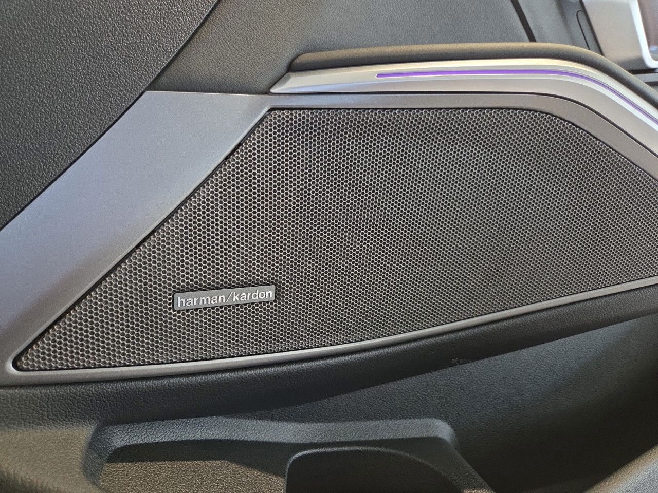 BMW M3 Comp. Limo LASER,GSD,H/K,HUD,KomfZu,Da,Tempo foto 19