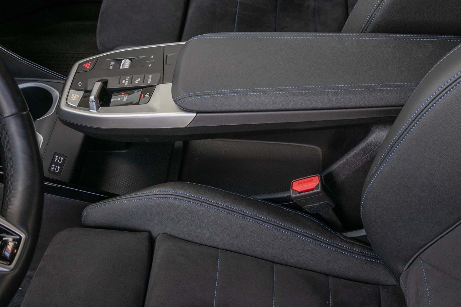 BMW X1 sDrive18d M Sportpaket Navi AHK LED Rkam 20 foto 10
