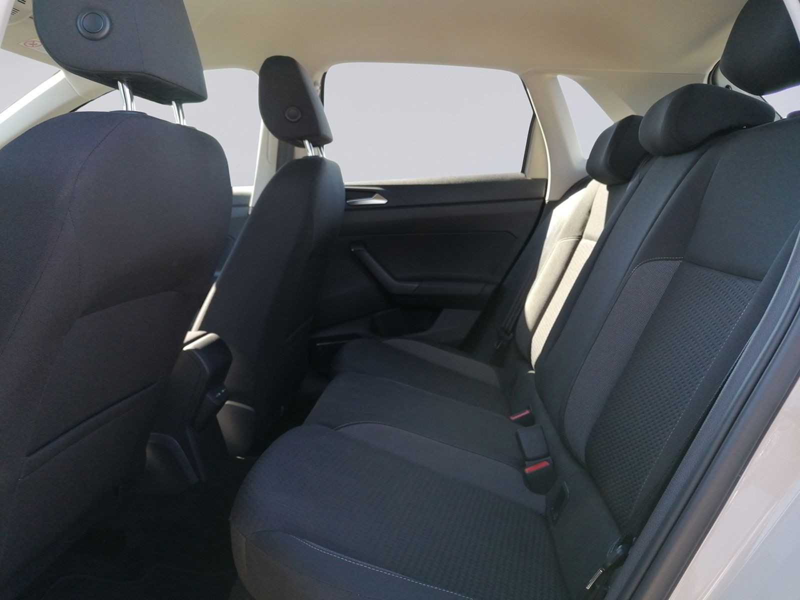 Polo 1.0 LED+SHZ+APP+PDC+LANE-ASSIST