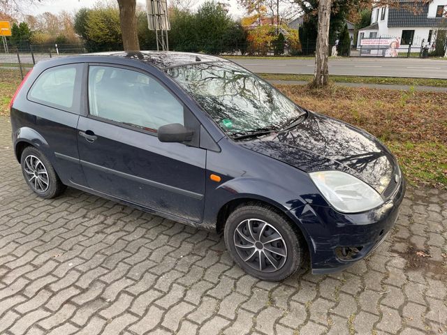 Ford Fiesta 1.3 TÜV Klima 900