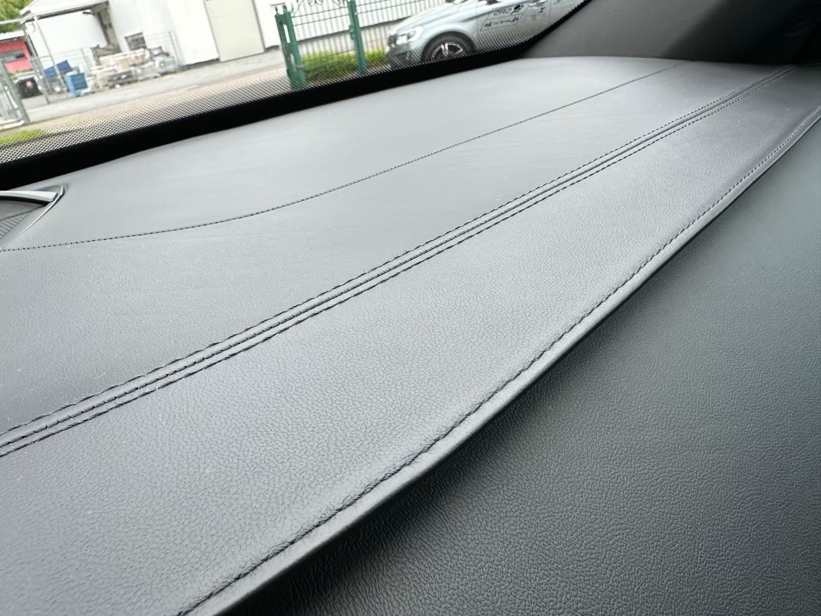 Volvo XC90 R-Design AWD KEY Stand AHK Pano ACC Luft