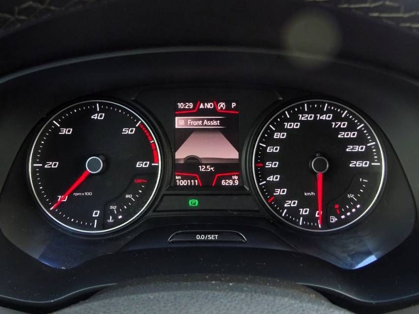 Fahrzeugabbildung SEAT Leon ST 1.6 TDI Style Navi  ALW-Reifen