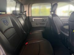 DODGE RAM 1500 V8 5,7L HEMI BIG HORN 4x4