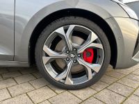 SKODA Octavia Combi 2.0 TSI DSG RS HUD AHK 360° 5J GAR bei Autohaus Landmann & Maier OHG