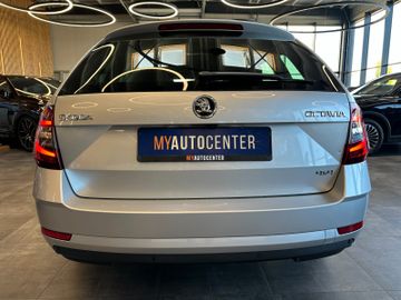 Skoda Octavia *LED*NAVI*2-ZONEN*CAM*CARPLAY*
