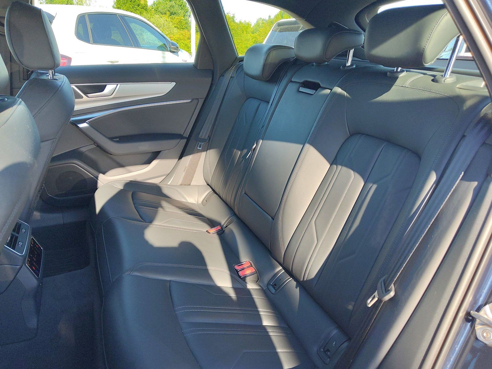 Audi A6 - Bild 13