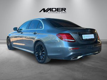 Mercedes E 200 - 5