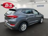 Hyundai Tucson Style 4WD Automatik AHK Navi - gebrauchte Hyundai TUCSON aus dem Jahr 2015