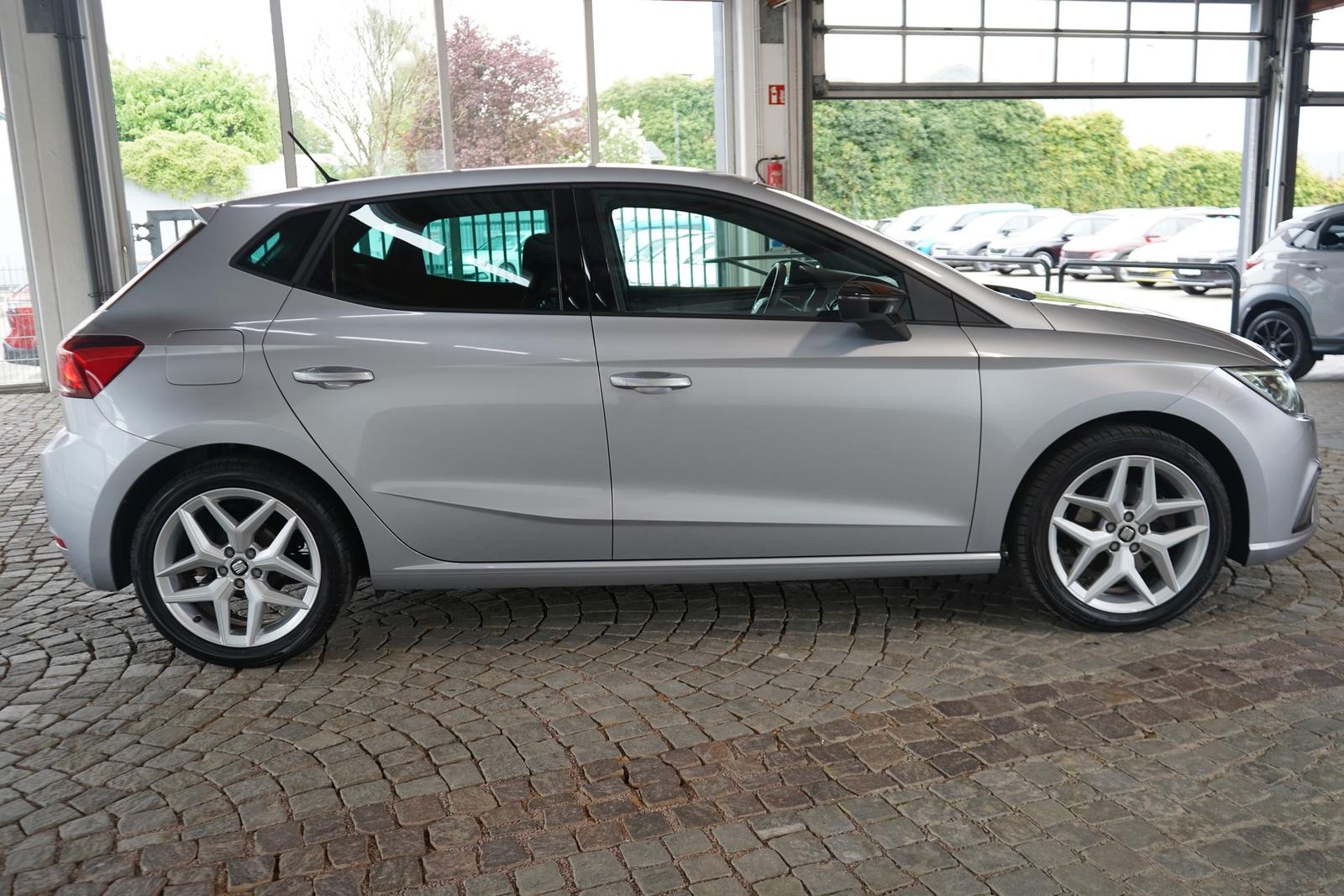 Seat Ibiza 1.0 TSI FR LED FullLink Tempomat PDC USB