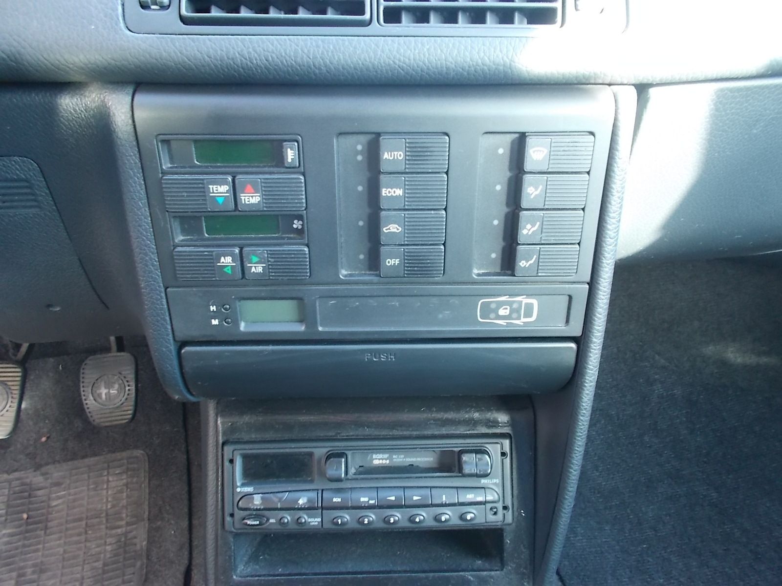 Fahrzeugabbildung Alfa Romeo 155 1.6 16V Klima ->Youngtimer mit Historie