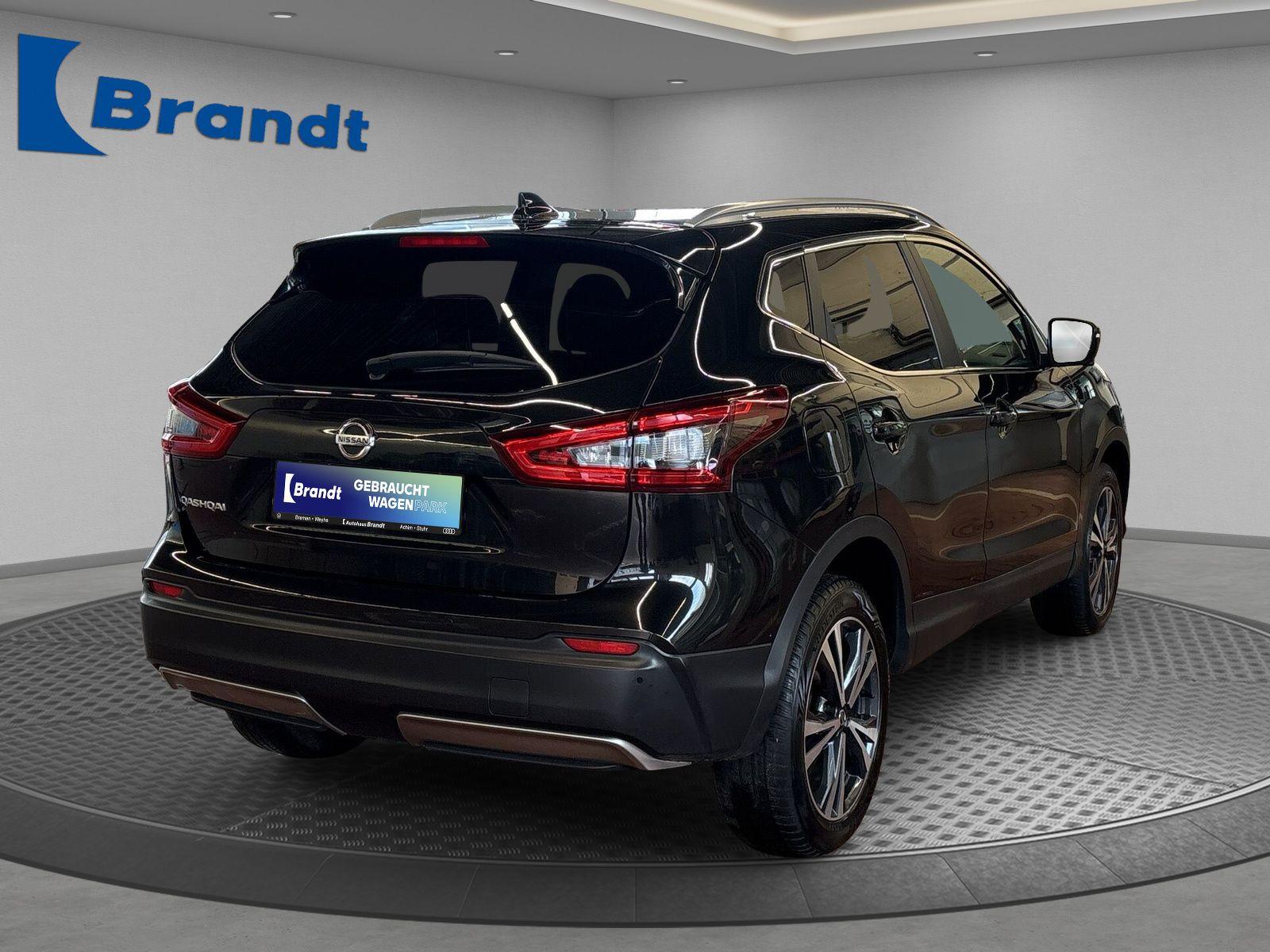 Nissan Qashqai 1.3 DIG-T N-Connecta PANO+NAVI+TEMPOMAT